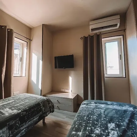 Apartman Lovely Modern In St.julian *